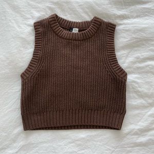 H&M Cropped Sweater Vest